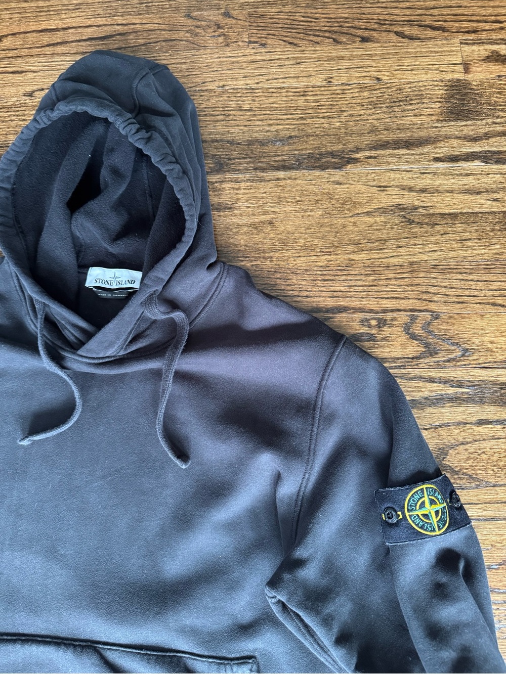 Stone Island Hooded Sweatshirt Black - Picture 3 of 6